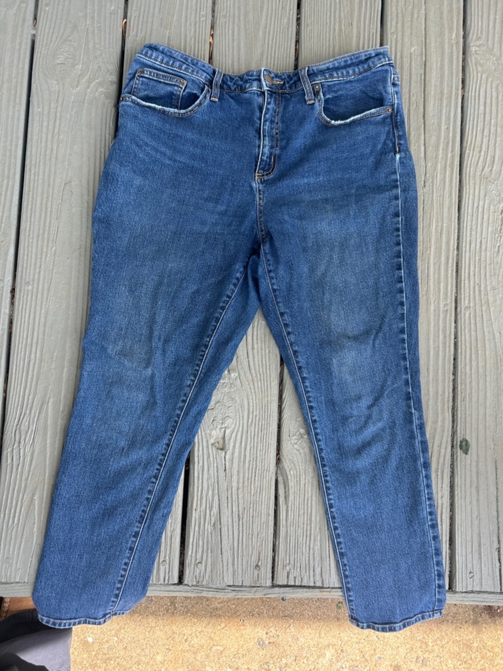 Universal Thread High Rise Slim-Straight Jeans